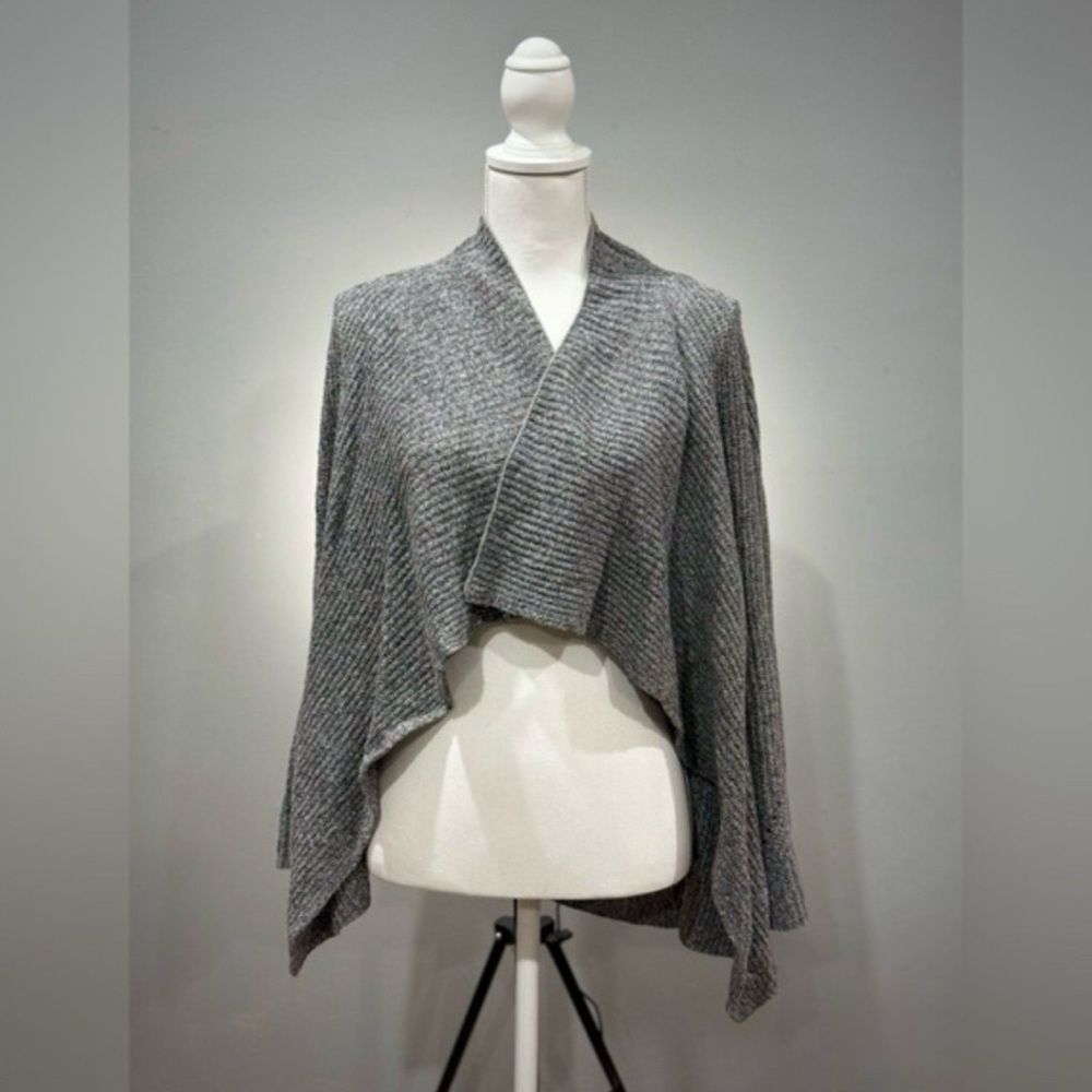 Clearance! Gray Philomena Petti Open Wrap Sweater Size M EUC